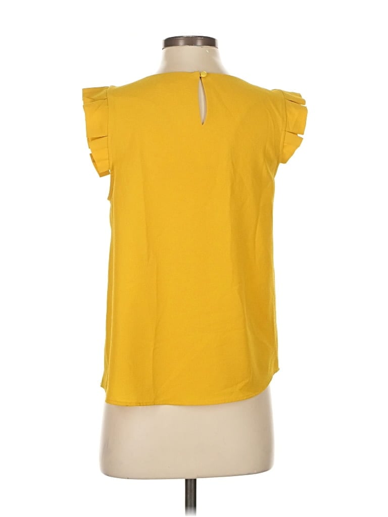 Pre-owned Monteau Sleeveless T-shirt In Yellow