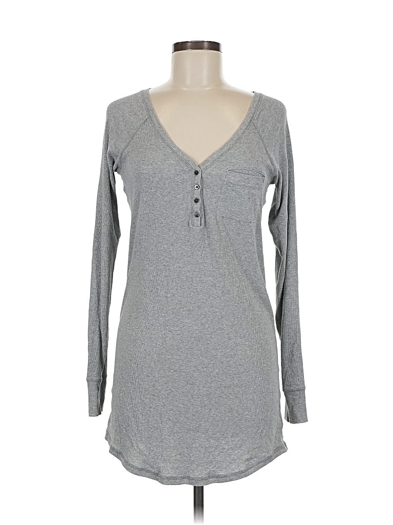 Pre-owned Gap Body Long Sleeve Henley Shirt In Gray