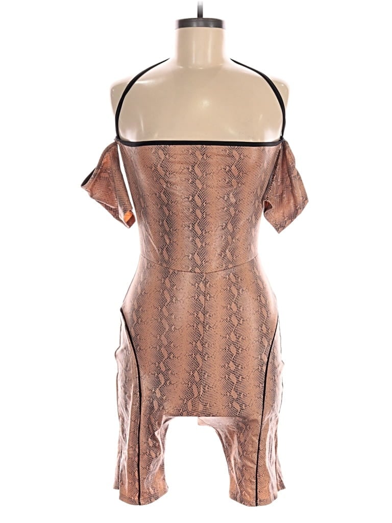 Pre-owned Fashion Nova Romper In Brown