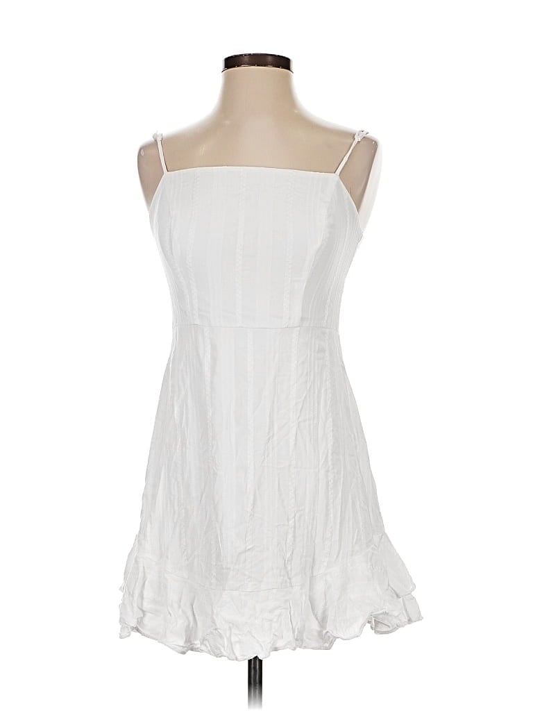 Pre-owned Lulus Cocktail Dress In White