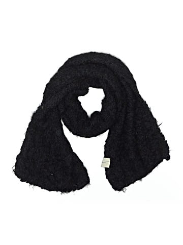 Lord & Taylor Scarf (view 1)
