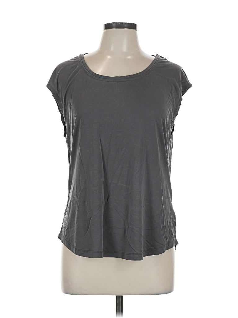 Pre-owned Naked Zebra Short Sleeve Top Gray Scoop Neck Tops