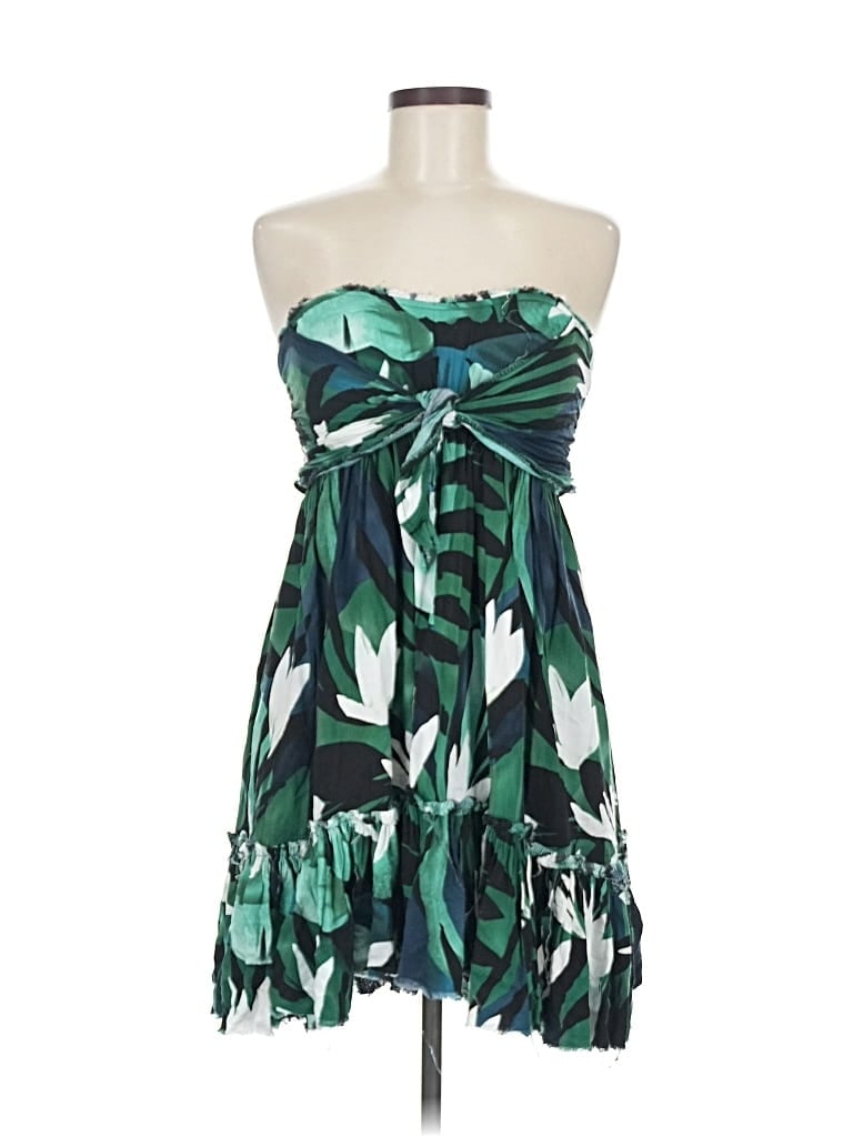 Pre-owned Vici Cocktail Dress In Green