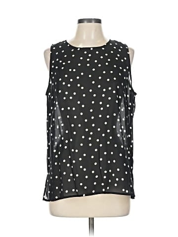 Dialogue Sleeveless Blouse (view 1)