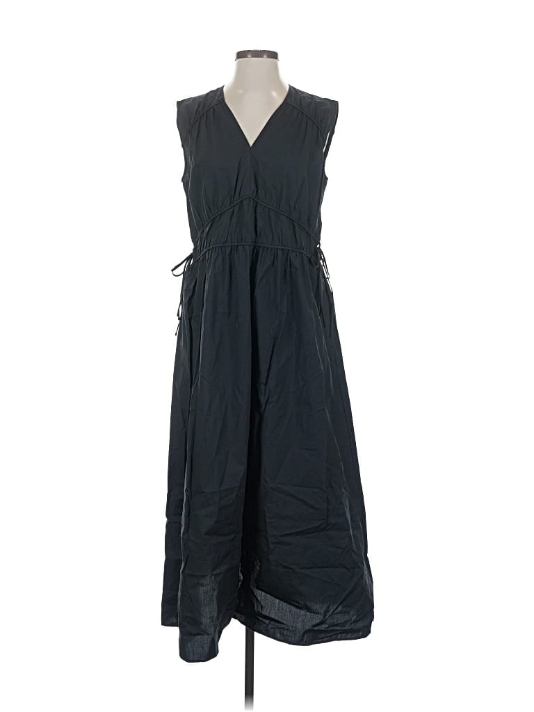 Pre-owned Uniqlo Casual Dress In Black