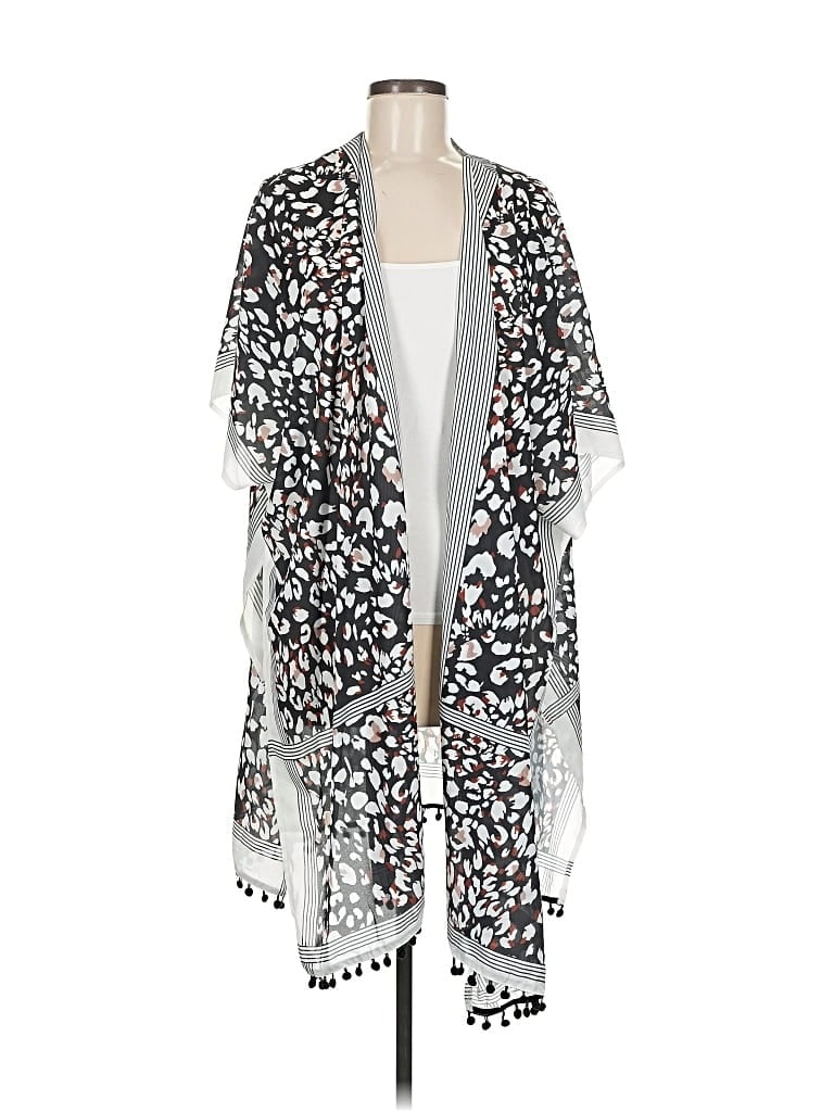 Pre-owned Dokotoo Kimono In White