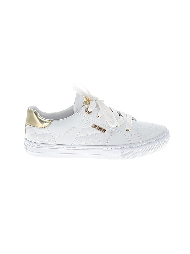 Pre-owned Guess Sneakers In White