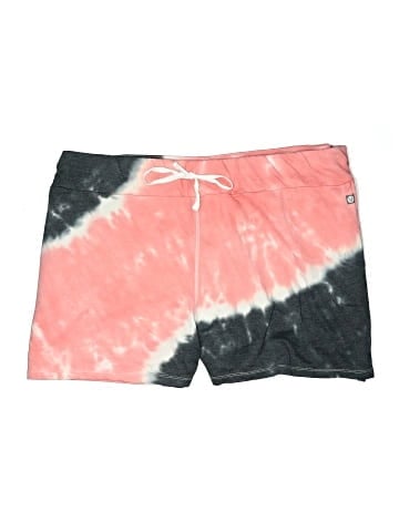 LIVI Shorts (view 1)