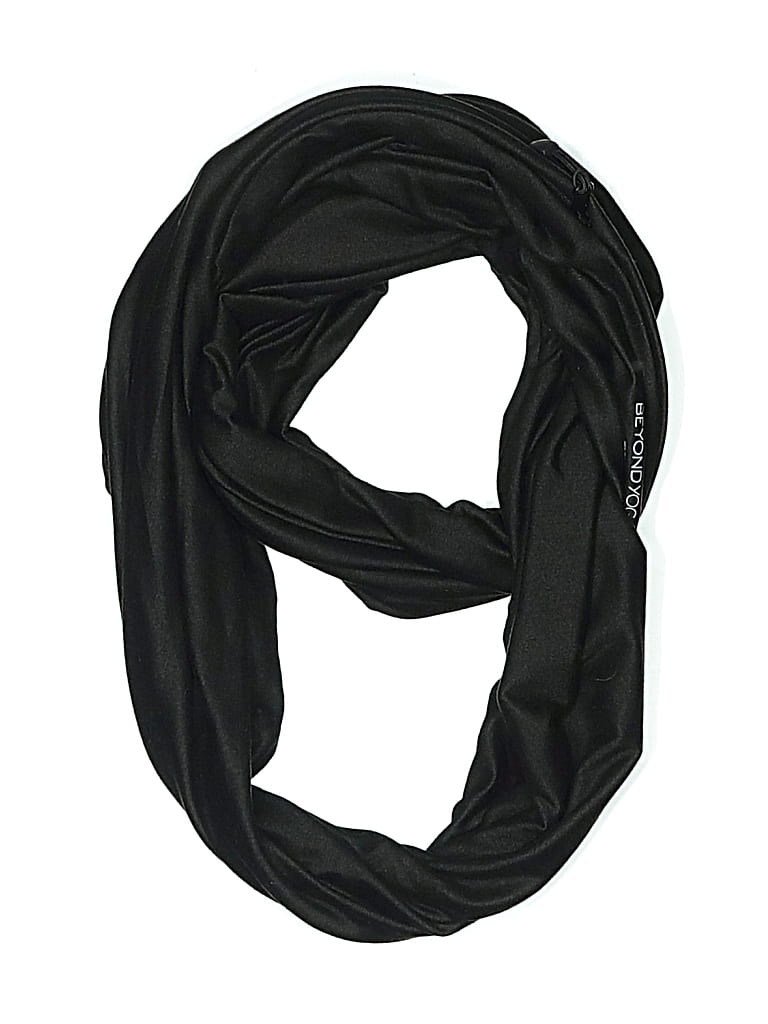 Pre-owned Beyond Yoga Scarf In Black