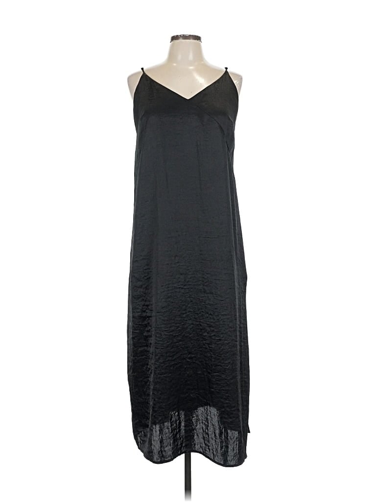 Pre-owned H&m Casual Dress In Black