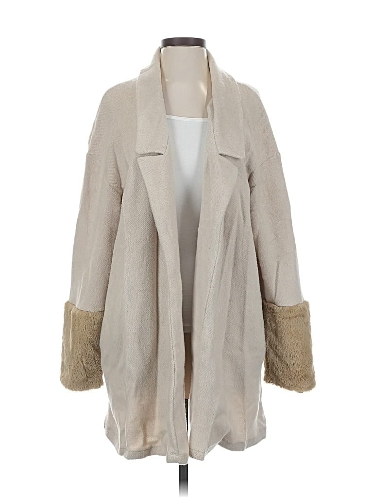 Pre-owned Trafaluc By Zara Coat In White