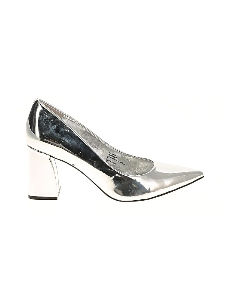Pre-owned Inc International Concepts Heels In Silver