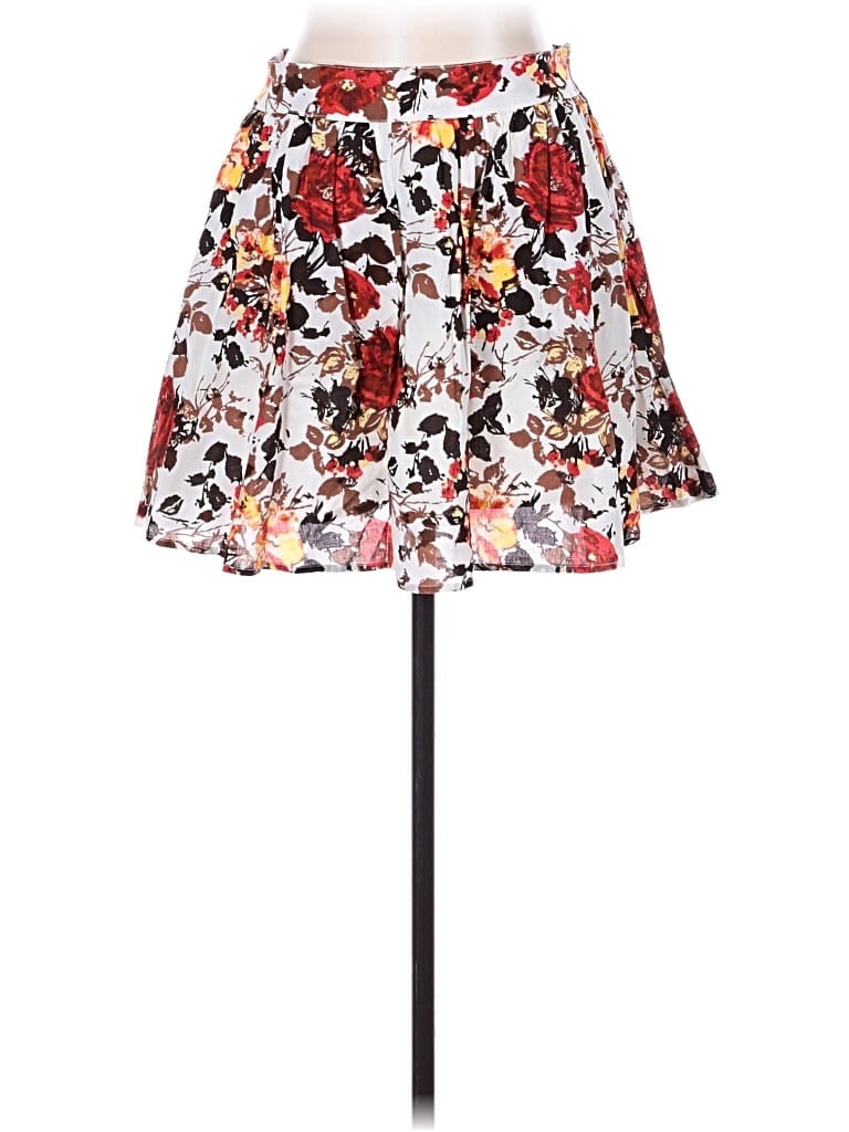 Pre-owned Twenty One Casual Skirt In White