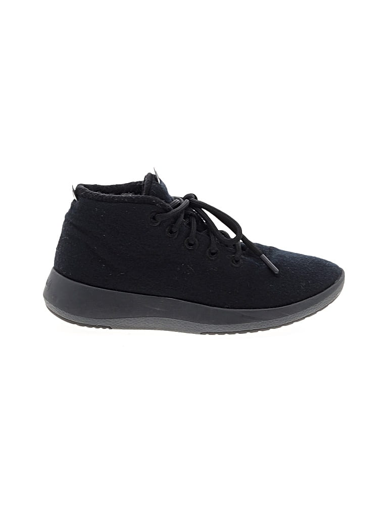 Pre-owned Unbranded Sneakers In Black