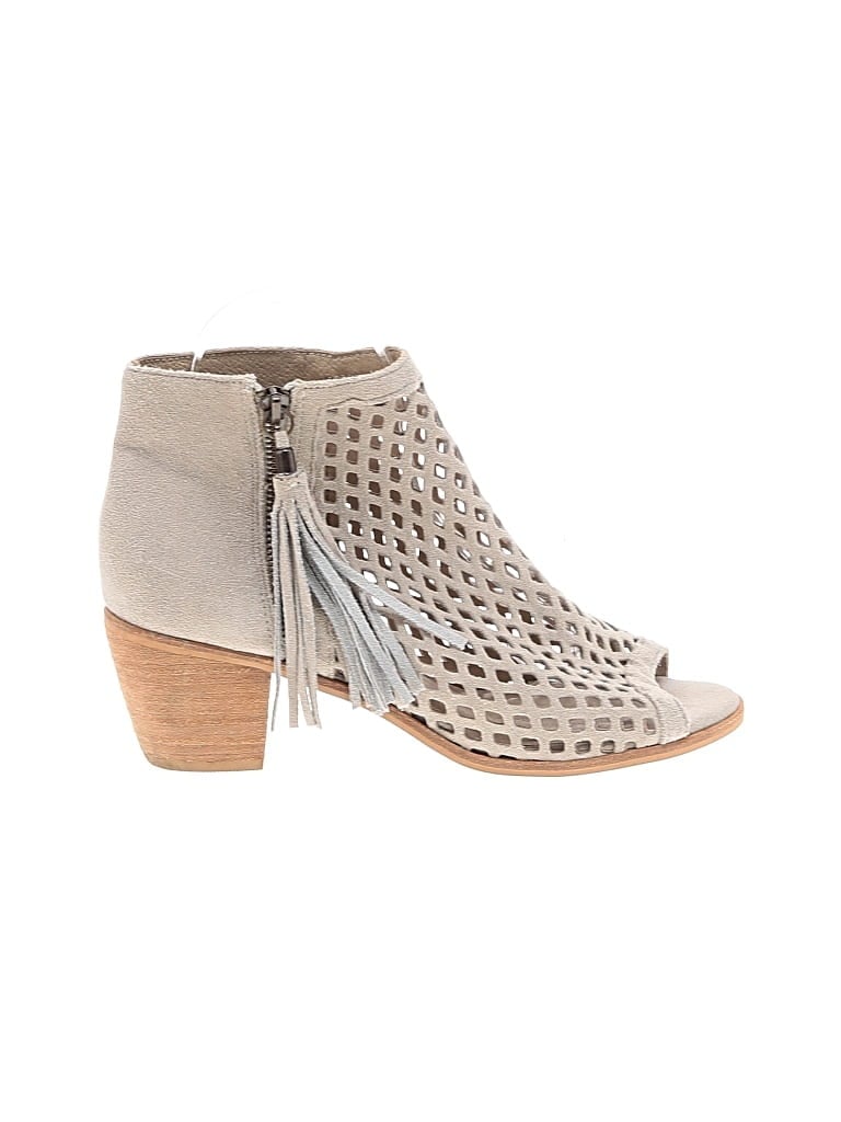 Pre-owned Matisse Heels In Gray