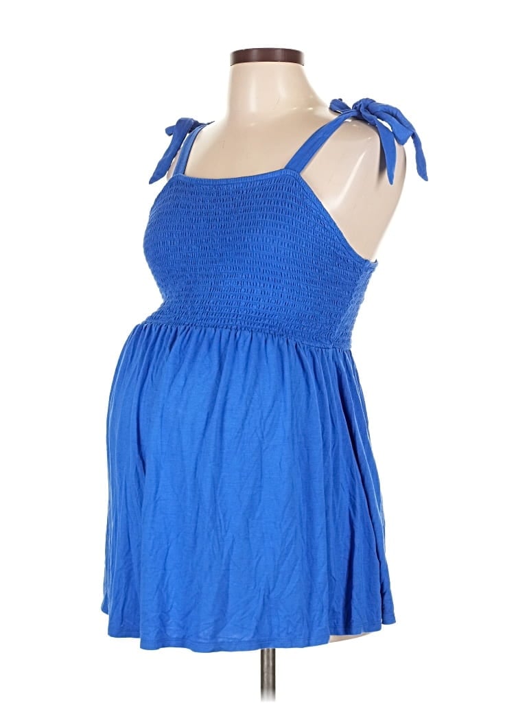 Pre-owned Ingrid & Isabel Tank Top Blue Halter Neckline Tops