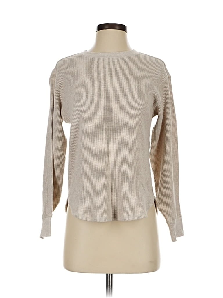 Pre-owned Uniqlo Long Sleeve T-shirt In Brown