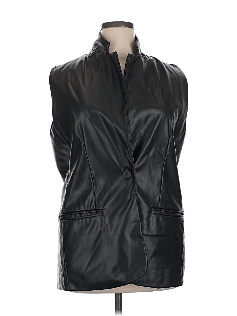 Pre-owned Steve Madden Vest In Black
