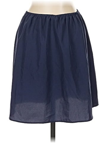 Uniqlo Casual Skirt (view 2)