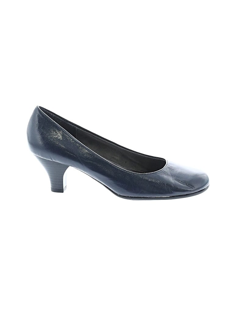 Pre-owned Aerosoles Heels In Blue