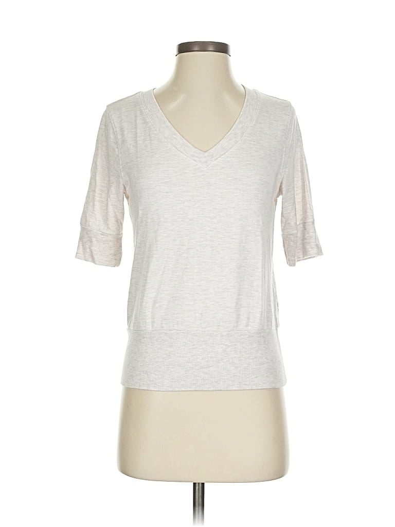 Pre-owned Athleta 3/4 Sleeve T-shirt In Silver