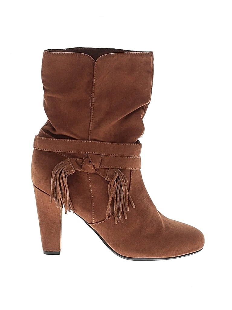 Pre-owned Express Boots In Brown