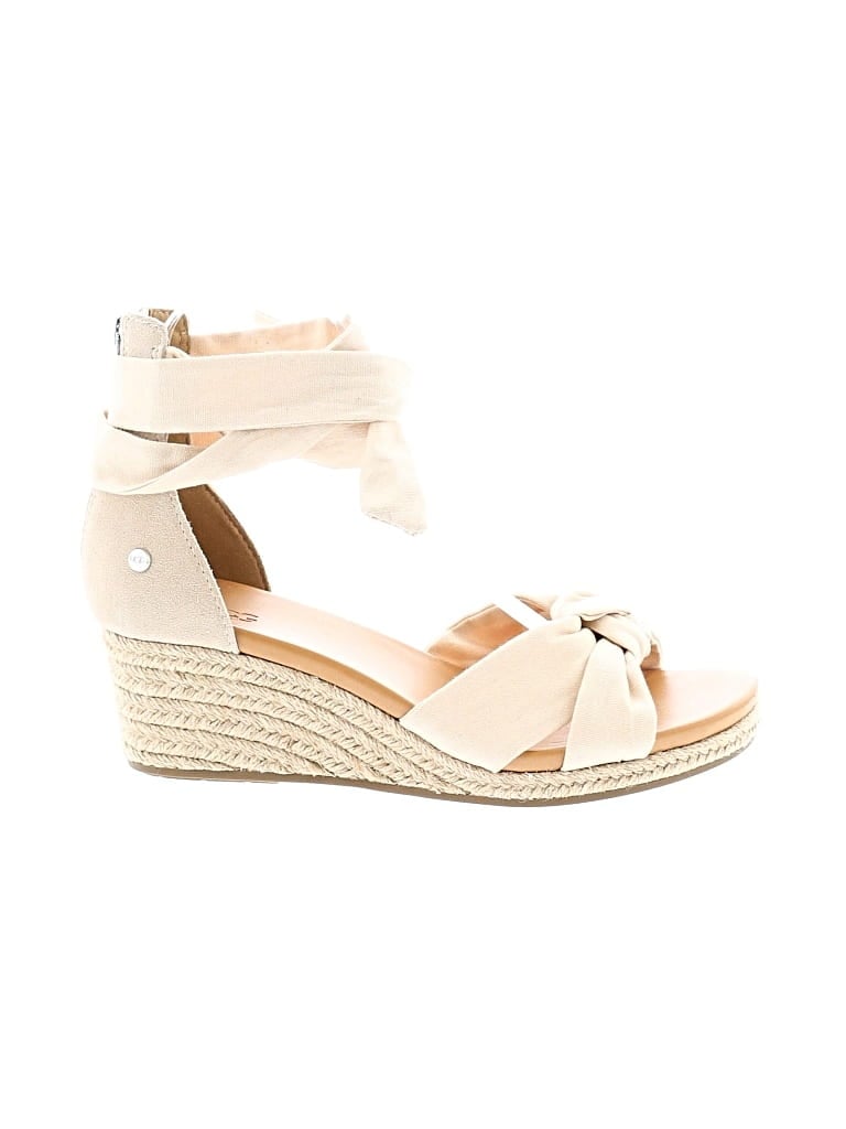 Pre-owned Ugg Wedges In Brown