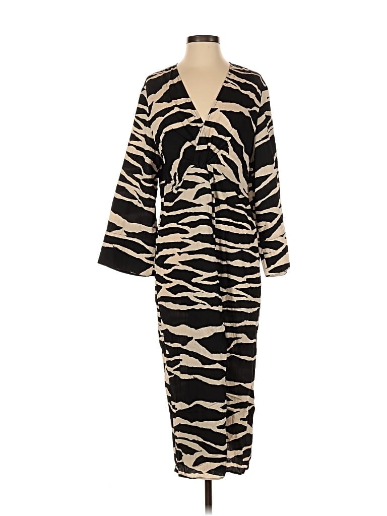 Pre-owned H&m Casual Dress In Black