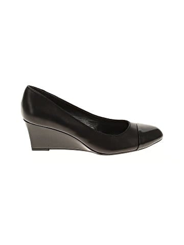 Adrienne Vittadini Wedges (view 1)