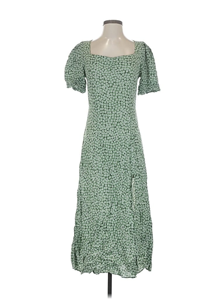 Pre-owned H&m Casual Dress In Green
