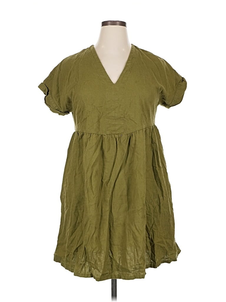 Pre-owned Universal Thread Casual Dress In Green