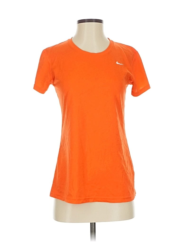 Pre-owned Nike Active T-shirt In Orange