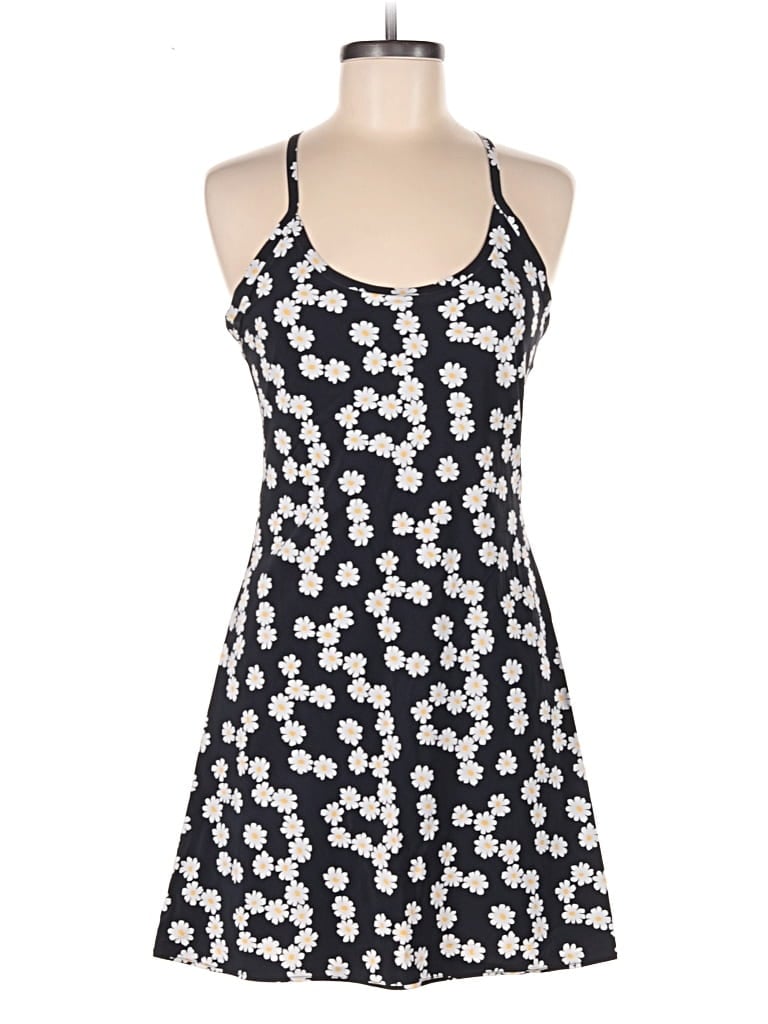 Pre-owned Outdoor Voices Romper In Black