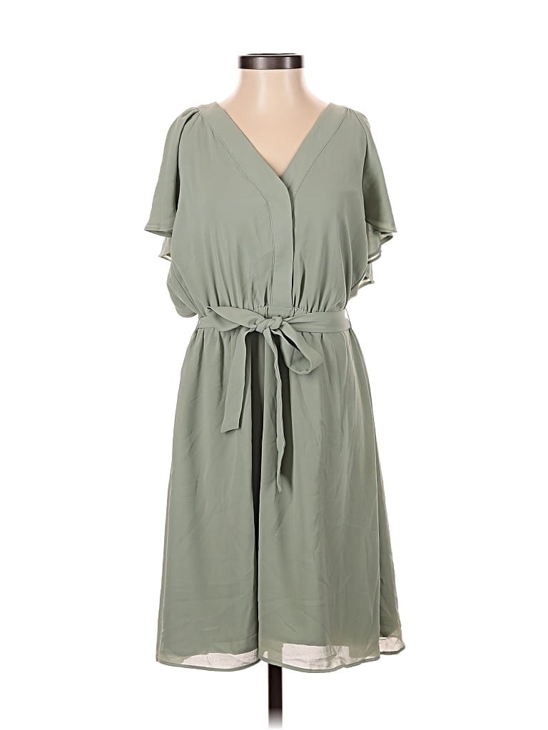 Pre-owned H&m Casual Dress In Green