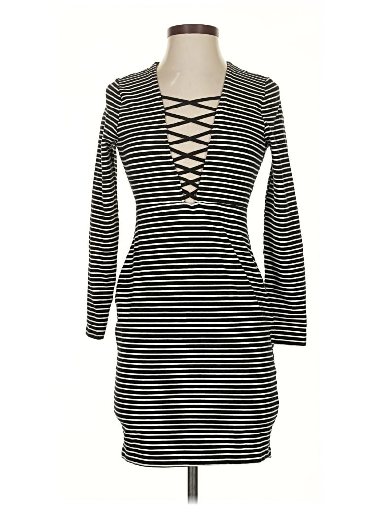 Pre-owned Express Casual Dress In Black