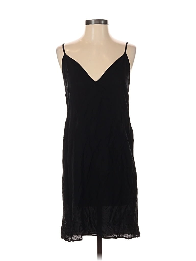 Pre-owned Maje Sleeveless T-shirt In Black