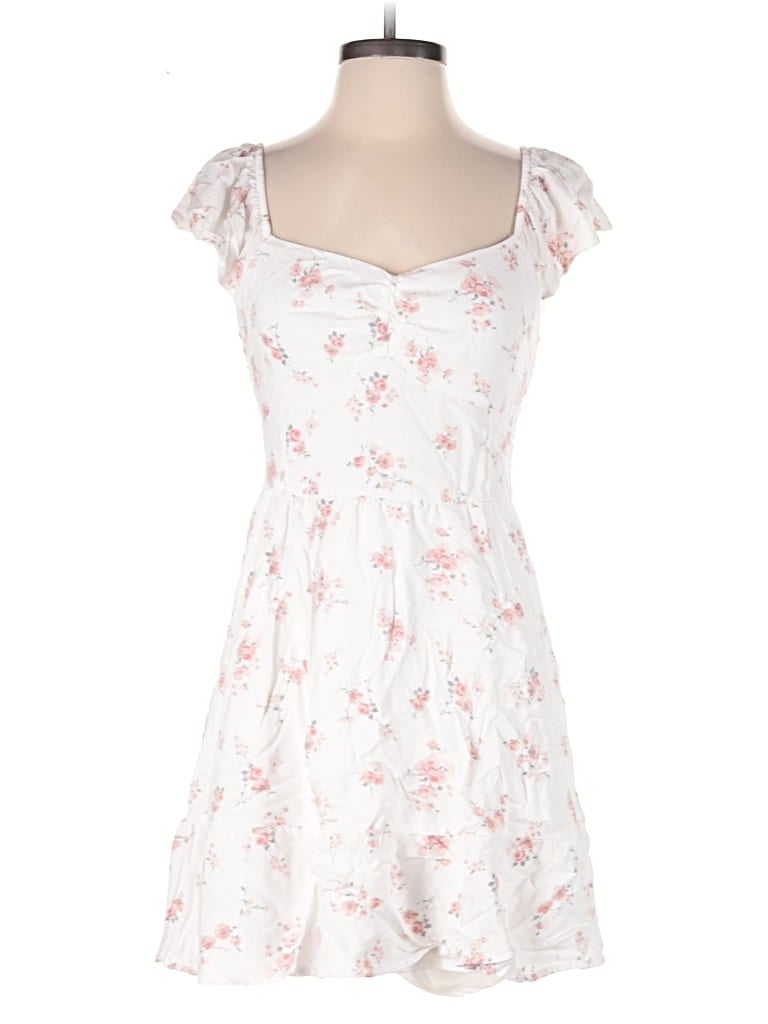 Pre-owned Hollister Romper In White