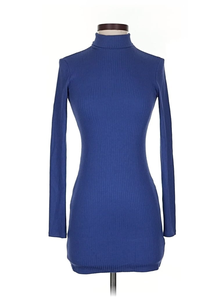 Pre-owned Urban Outfitters Casual Dress In Blue