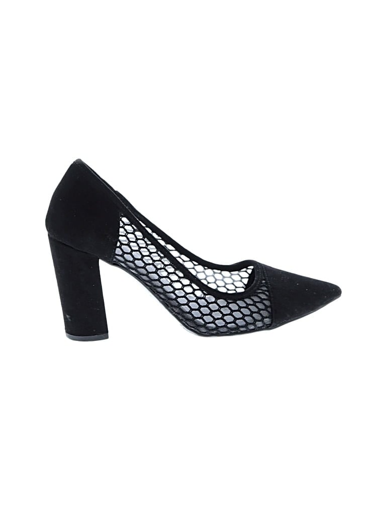 Pre-owned Marc Fisher Heels In Black