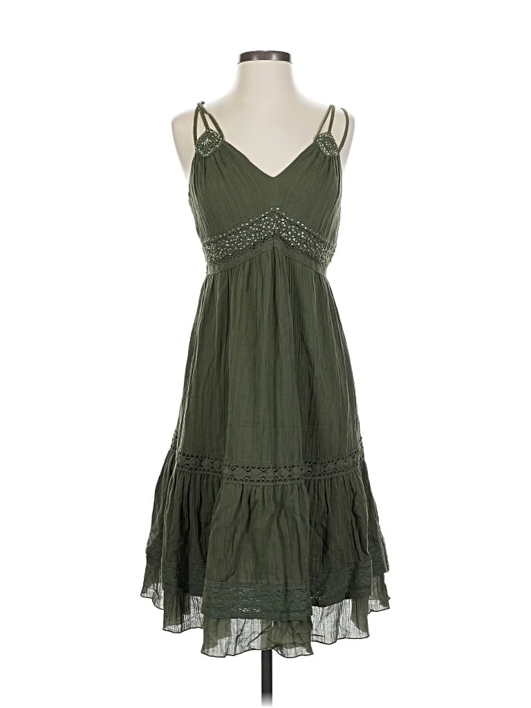 Pre-owned Bcbgmaxazria Casual Dress In Green