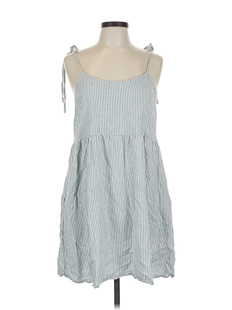 Pre-owned Final Touch Tank Top Blue Halter Neckline Tops