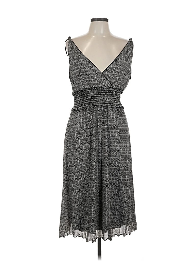 Pre-owned Max Studio Casual Dress In Gray