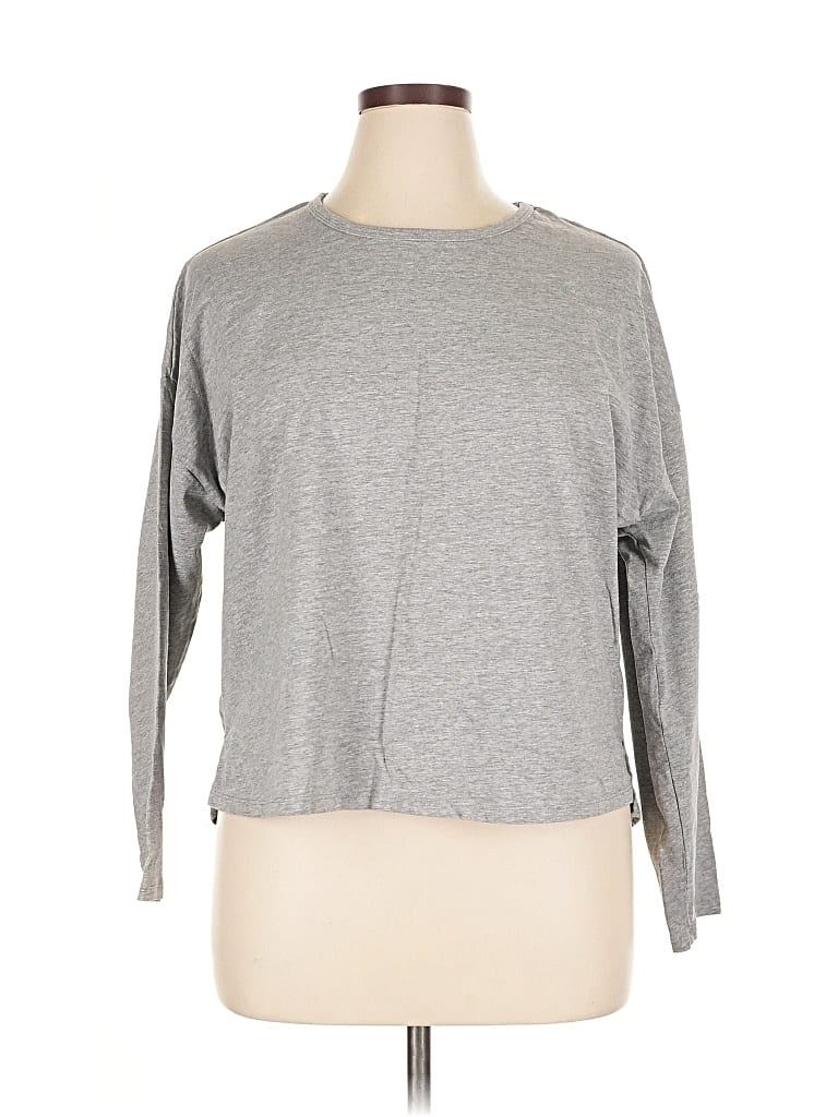 Pre-owned Serra 3/4 Sleeve T-shirt In Gray