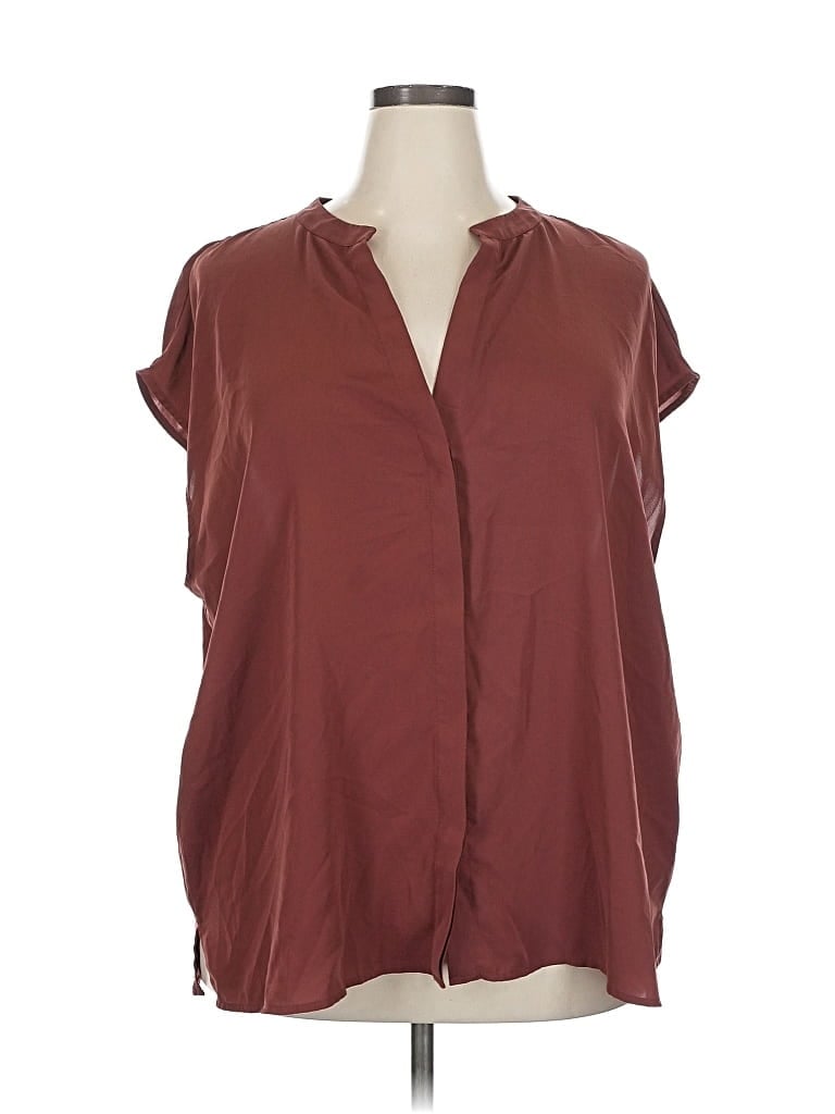 Pre-owned Eloquii Short Sleeve Blouse In Burgundy