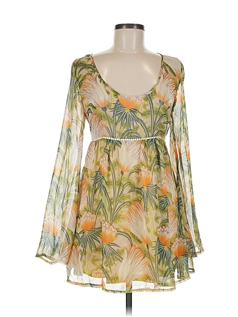 Pre-owned Tobi Long Sleeve Blouse In Green