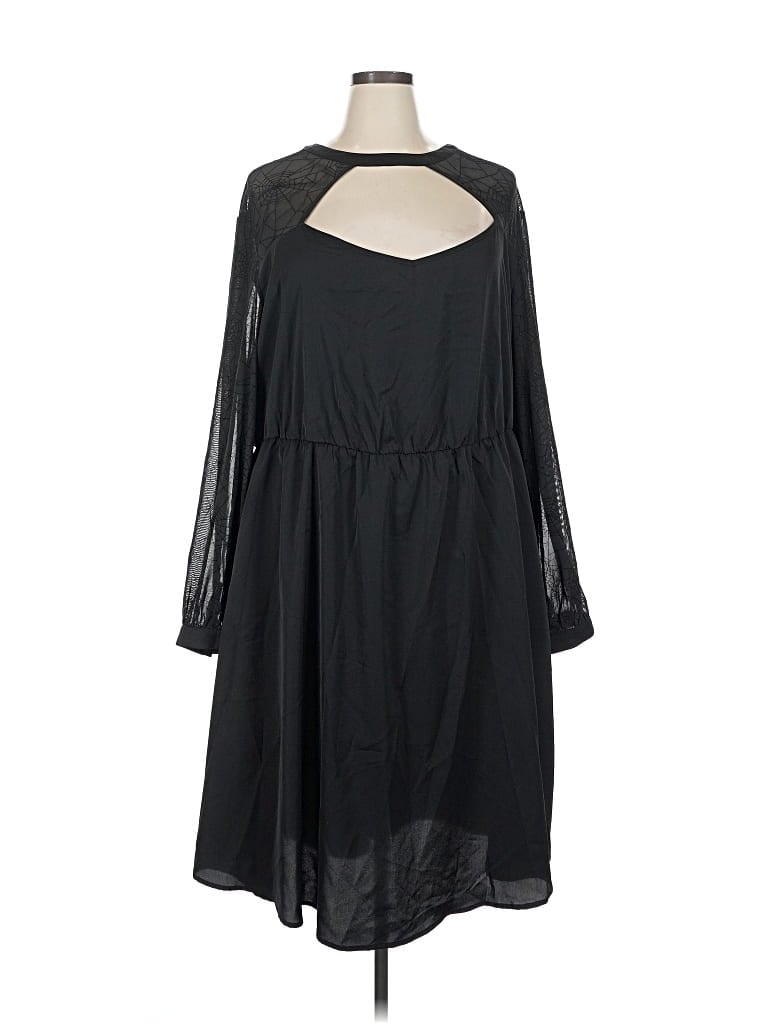 Pre-owned Bloomchic Casual Dress In Black