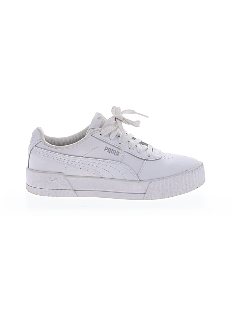 Pre-owned Puma Sneakers In White