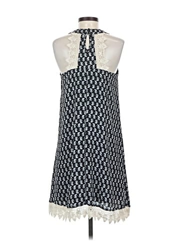 Basil heart Lola Casual Dress (view 2)