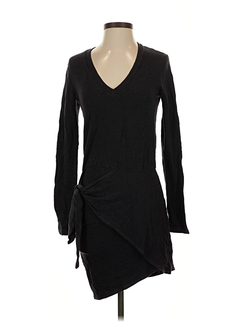 Pre-owned Monrow Casual Dress In Black