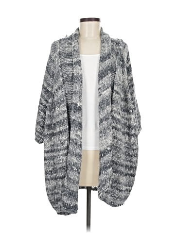LINE Cardigan (view 1)
